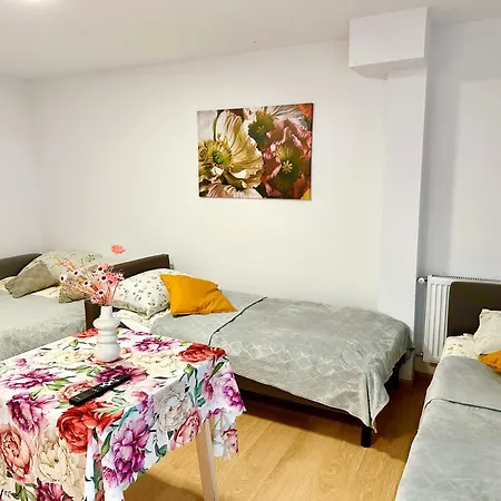 Nr 1 Lub 2 Przy Sali Kominkowej