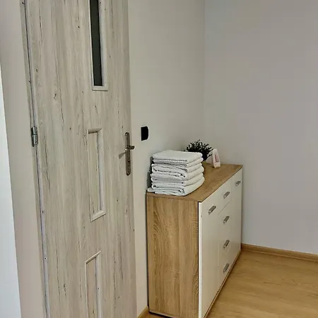 Nr 1 Lub 2 Przy Sali Kominkowej Przeczyce