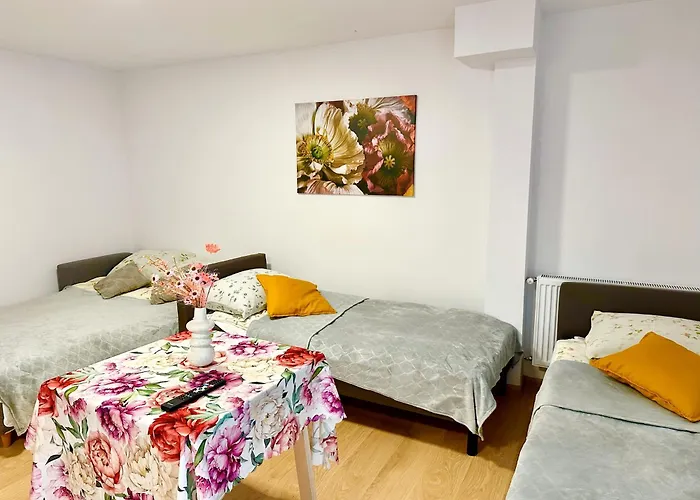 Nr 1 Lub 2 Przy Sali Kominkowej