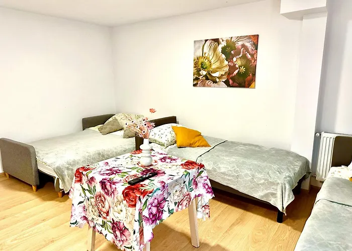 Nr 1 Lub 2 Przy Sali Kominkowej דירה Przeczyce