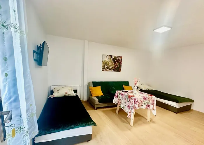 דירה Nr 1 Lub 2 Przy Sali Kominkowej Przeczyce