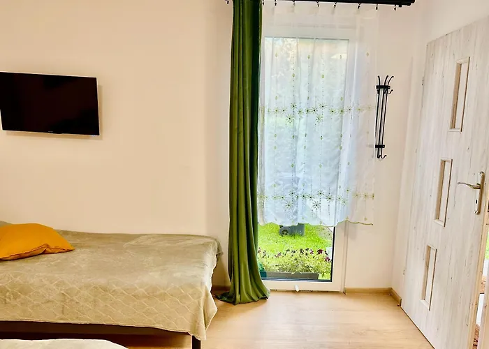 Nr 1 Lub 2 Przy Sali Kominkowej *