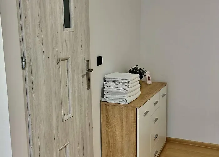 Nr 1 Lub 2 Przy Sali Kominkowej Przeczyce