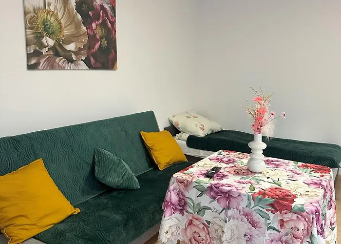 Nr 1 Lub 2 Przy Sali Kominkowej דירה Przeczyce