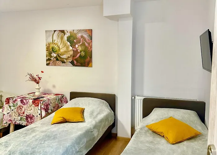 Nr 1 Lub 2 Przy Sali Kominkowej